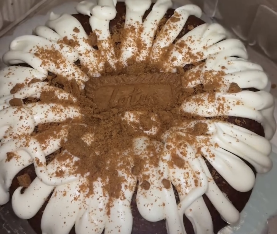 Biscoff bundt cake