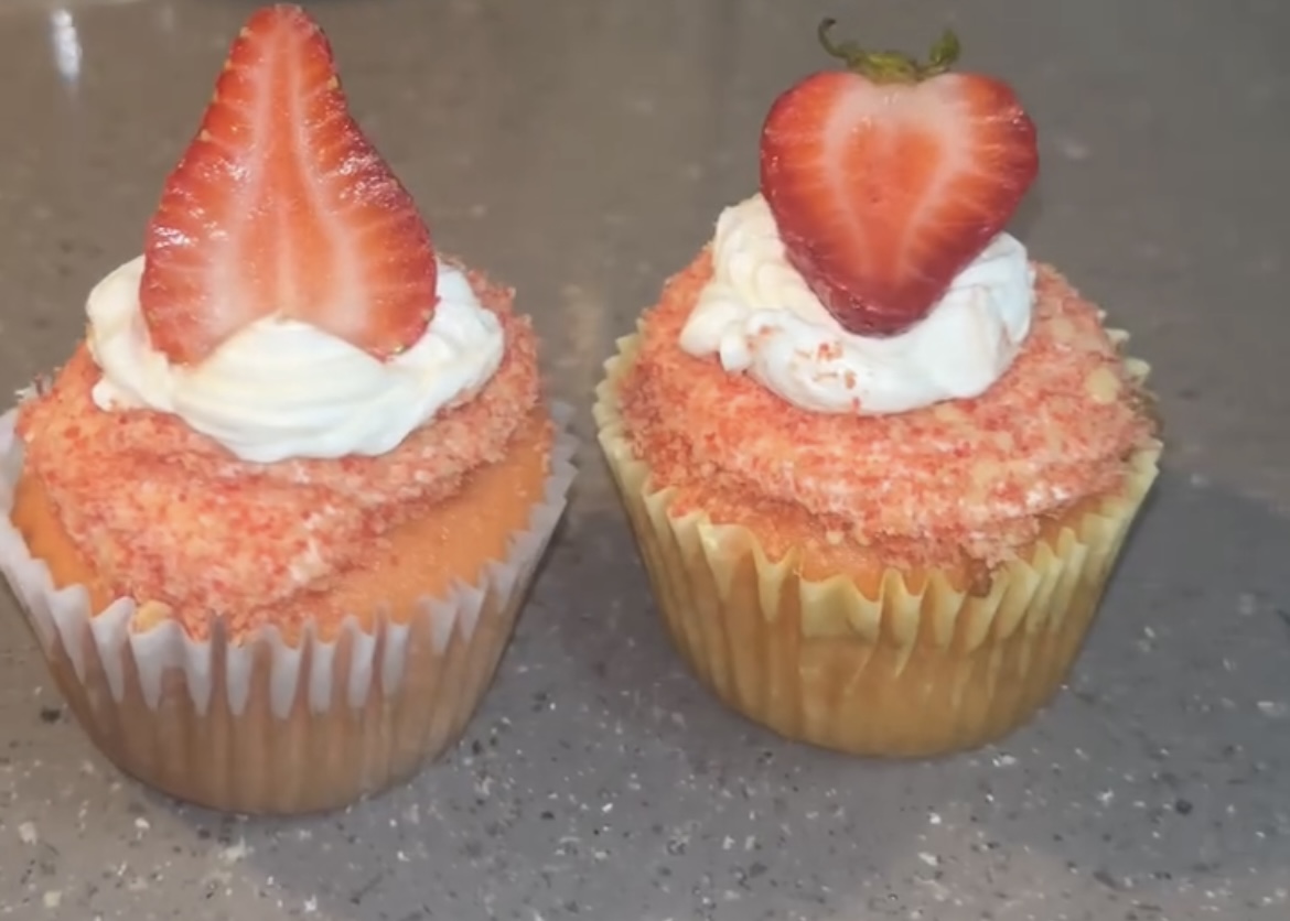 Strawberry cupcakes
